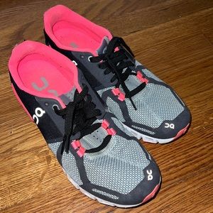 On Cloud Women’s Sneakers